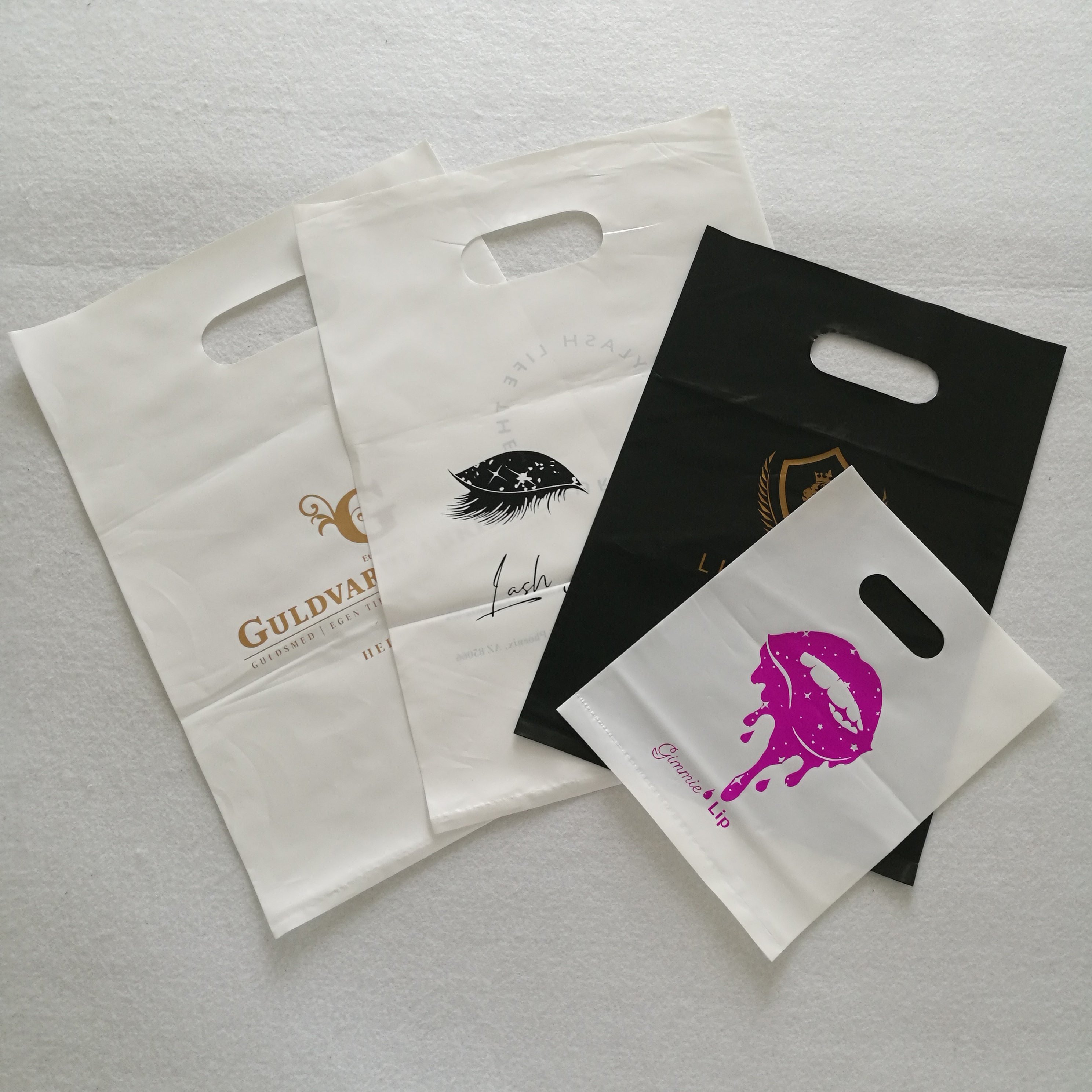 High quality 100% Biodegradable pvc die cut colorful printed logo shopping bags for clothing