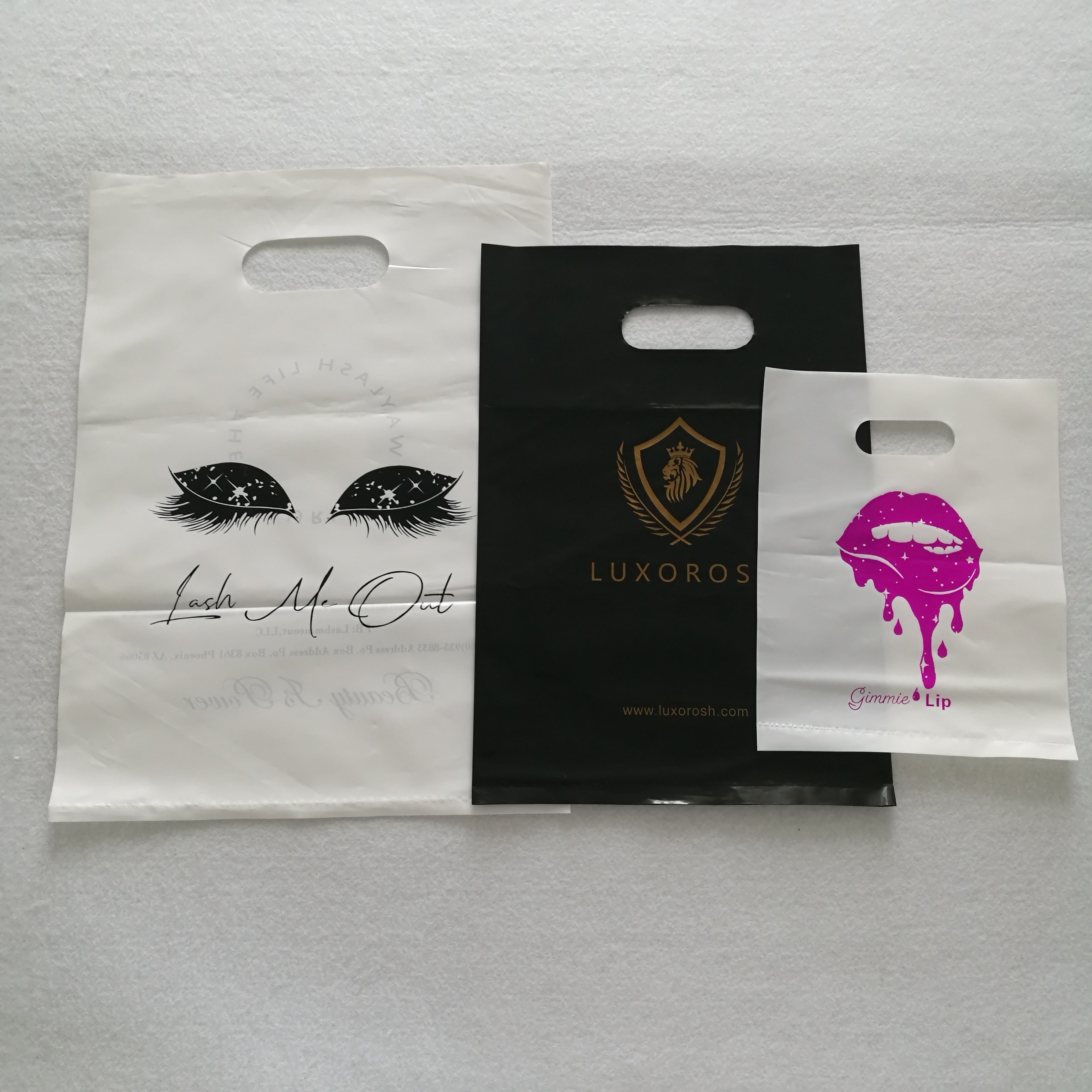 High quality 100% Biodegradable pvc die cut colorful printed logo shopping bags for clothing