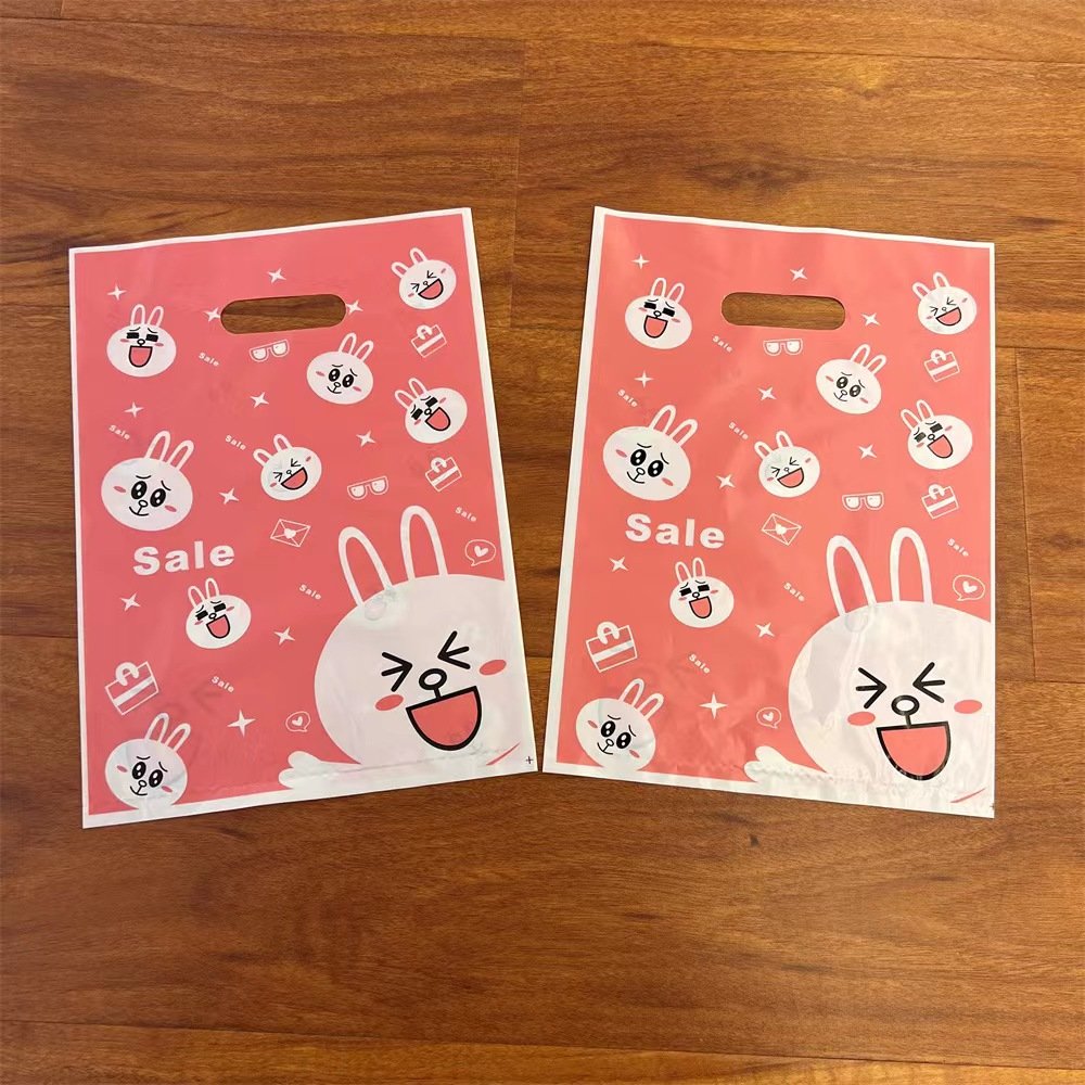 Customized Packaging Logo Portable Cartoon PE Plastic Bag Shopping Packaging Boutique Clothing Retail Bag