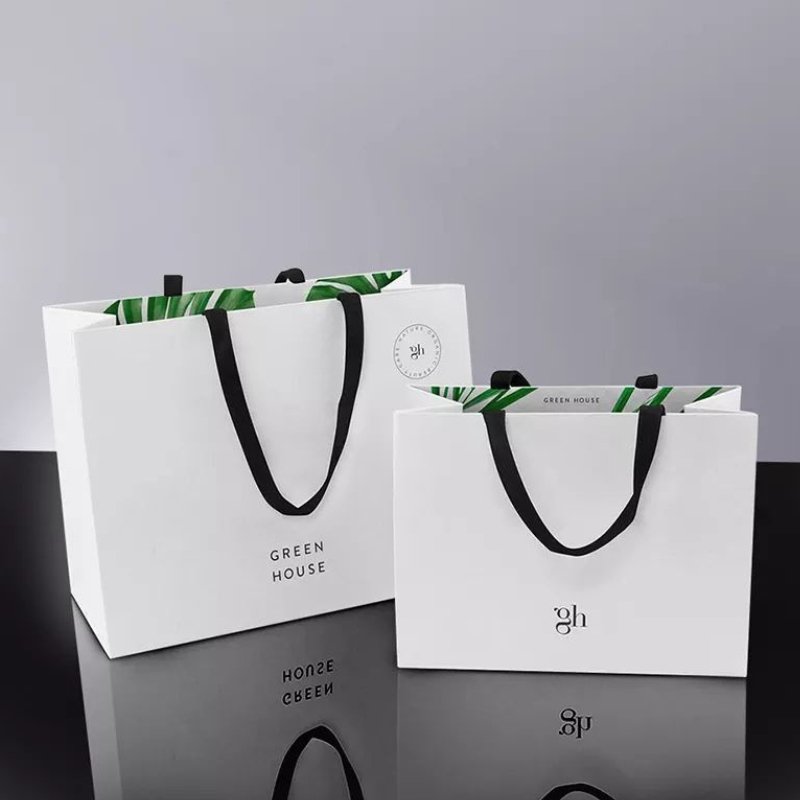 Custom Luxury Clothing Retail Blue Gift Bag bolsas de papel Shopping Packaging Paper Bags with your own logo For Clothes
