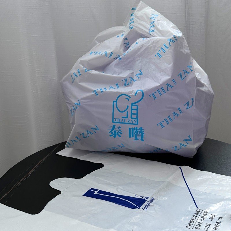 White Compostable Shopping Bags Vegetables And Fruits Store T-shirt Shopping Bags