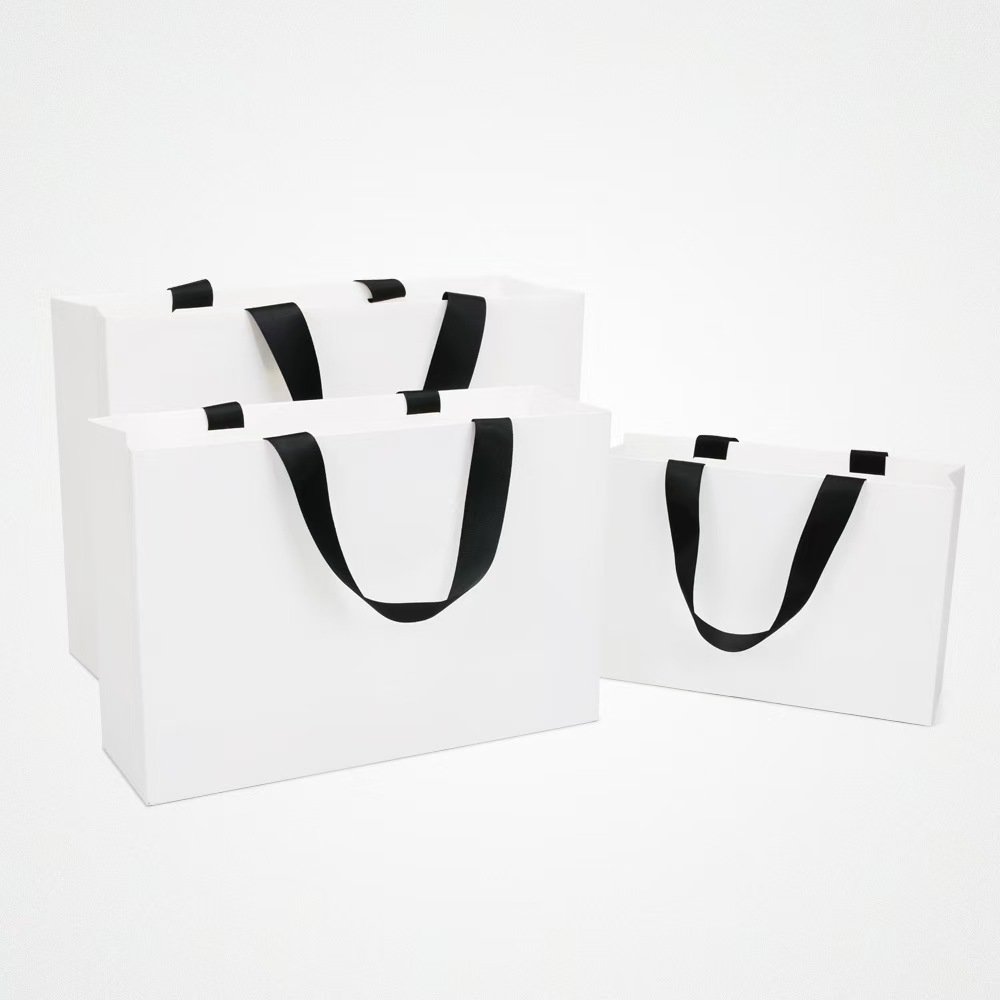 Bespoke Corporate Logo, Luxury Black Retail Carry Wrapping Paper bags