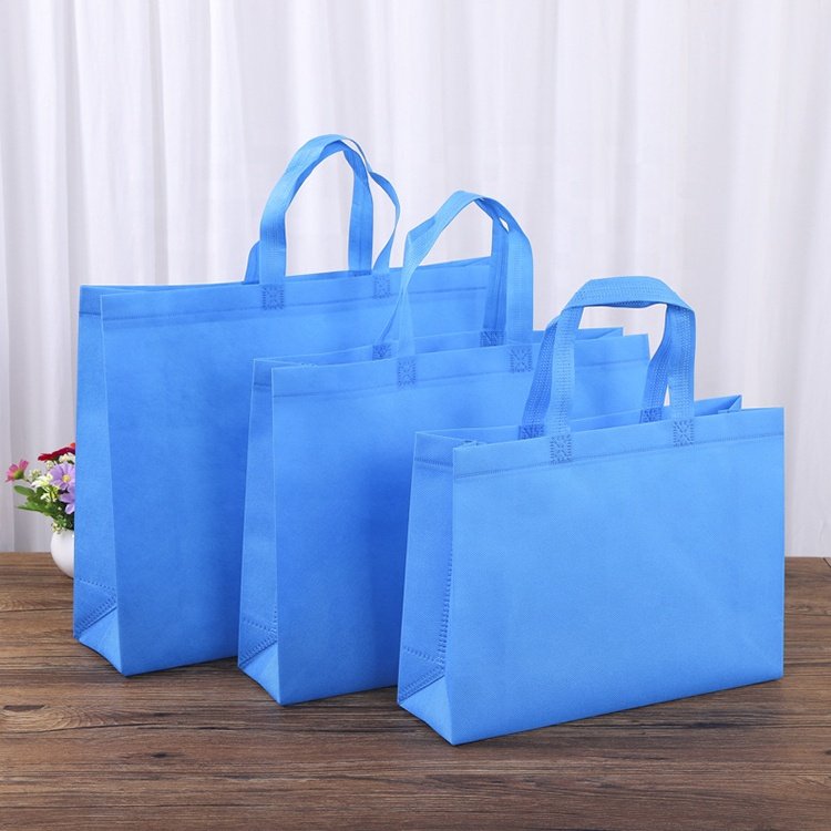Custom Logo Promotional Eco-friendly Tote Bags Reusable Fashion Non-Woven Shopping Bag