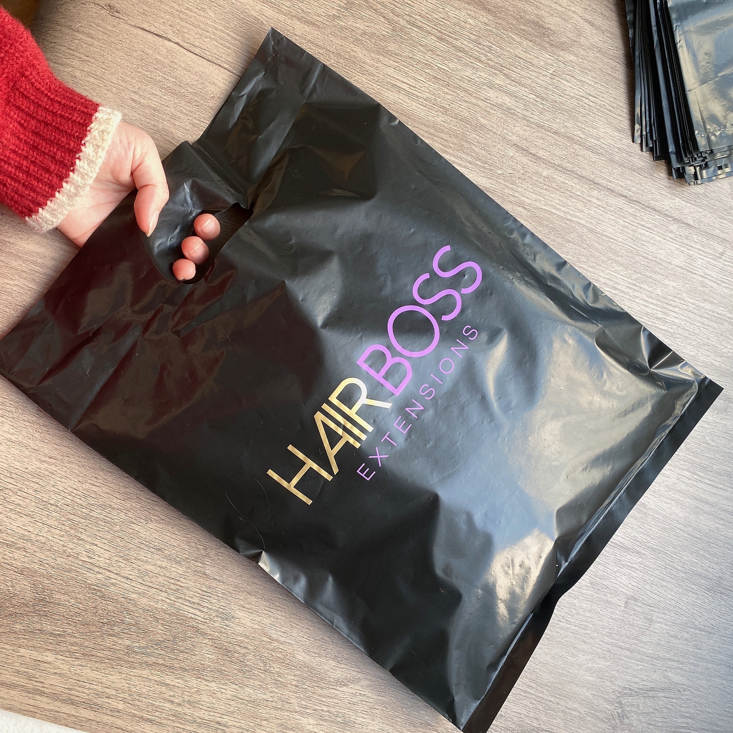 Wholesale Custom Plastic Bags With Logo Recyclable T-shirts Bag Die Cut Handle Groceries Business Promotion Shopping Bags