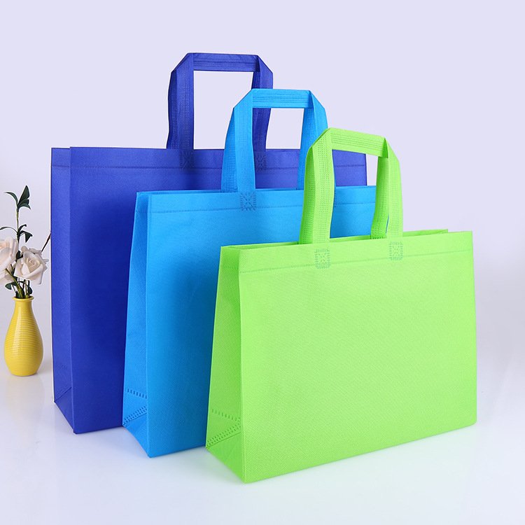 Custom non-woven tote shopping bag eco-friendly underarm bag large capacity handbag with customized size logo color accessories