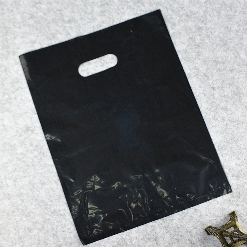 Yiwu Factory Wholesale Black Plastic Shopping Bag Pure Black Clothing Store Gift Packaging Bag with Custom Logo for Underwear