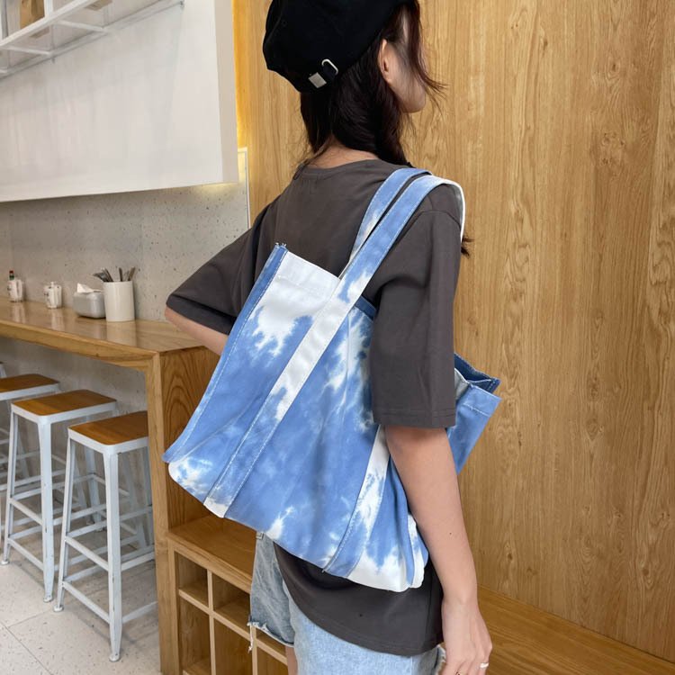 hot style tie-dye sky blue color block large capacity shopping bag fresh and simple one shoulder canvas street bag