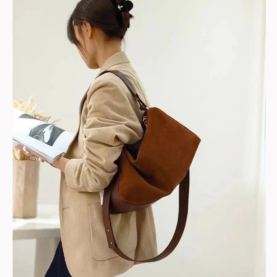 Designer Women's 2024 Purses and Handbags Single Shoulder Suede Tote Bags Luxury Women Ladies Large Shoulder Shopping Bag