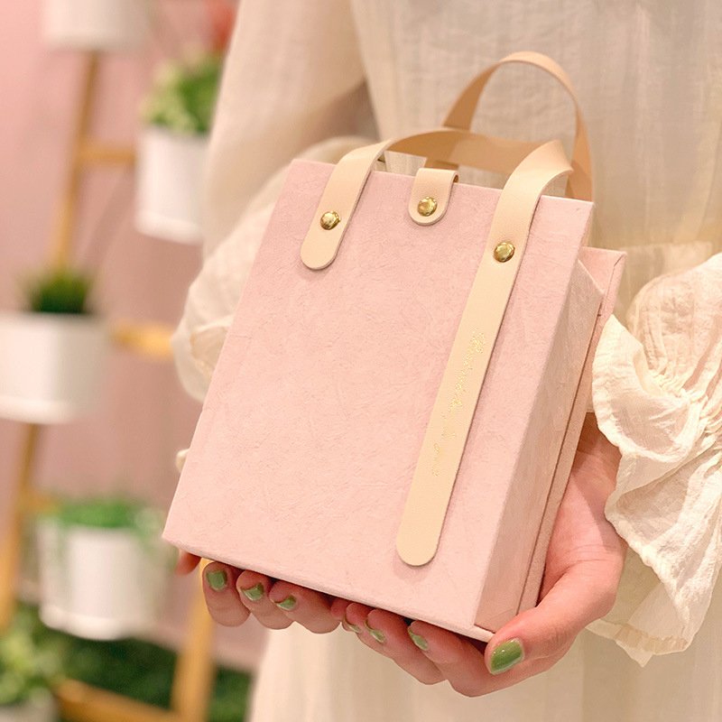 Pink Cartoon Customized Christmas Gift Wholesale Paper Shopping Bag
