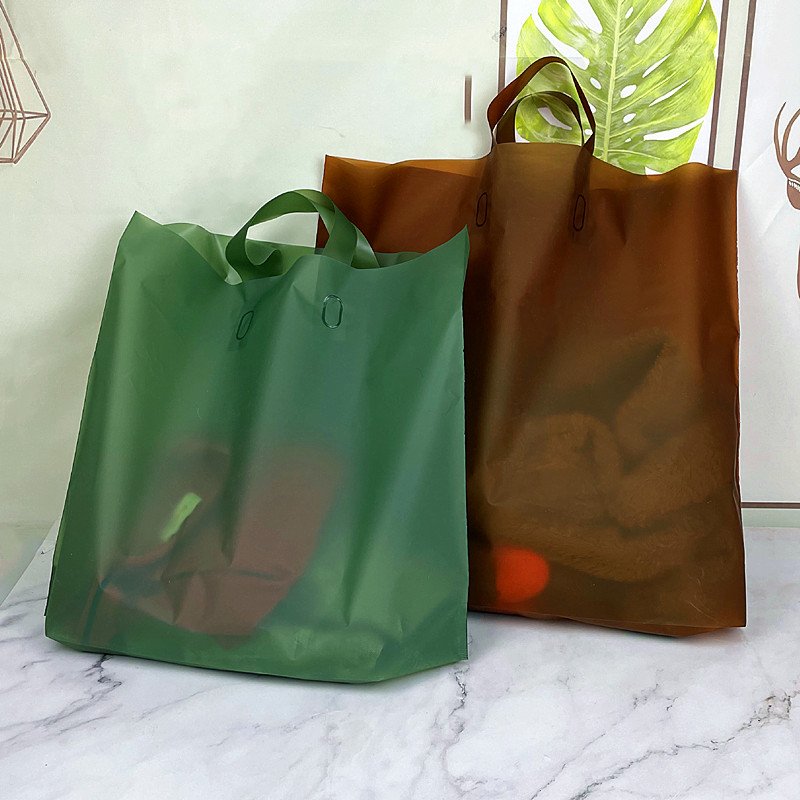 Chen Han Factory Wholesale Thickened Frosted Plastic Bags Custom Printed Clothing Store Tote Bags Simple gift Shopping Bags