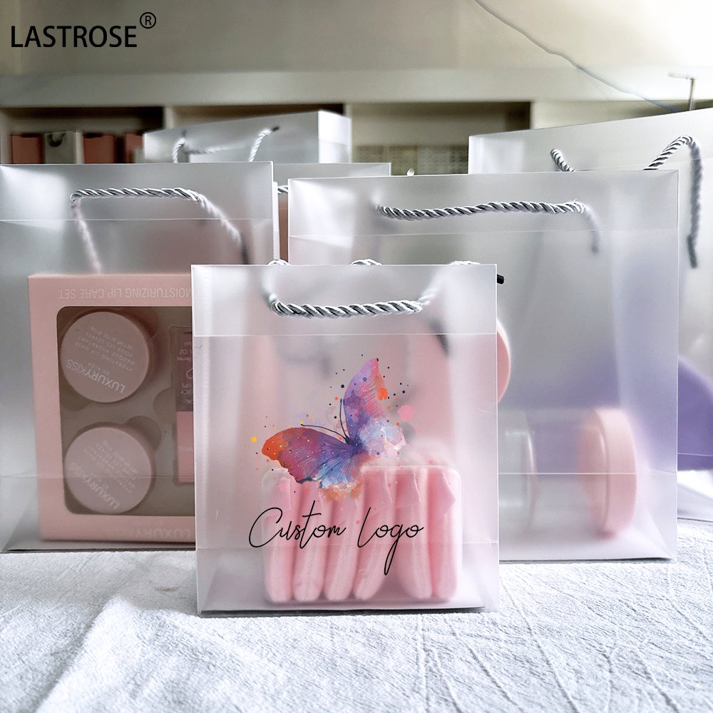 Clear pvc bag with handle gift bag pvc low cost clear bag