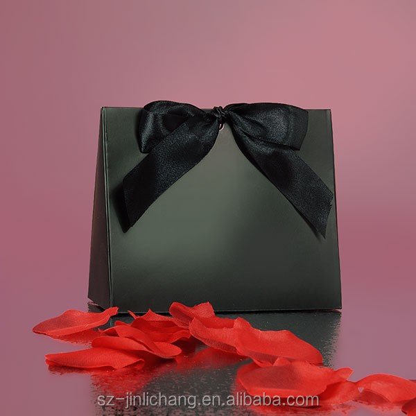 Custom Luxury Art Paper Bags for Jewelry & Cosmetics Premium Shopping Bags with Personalized Logo for Gift Packaging