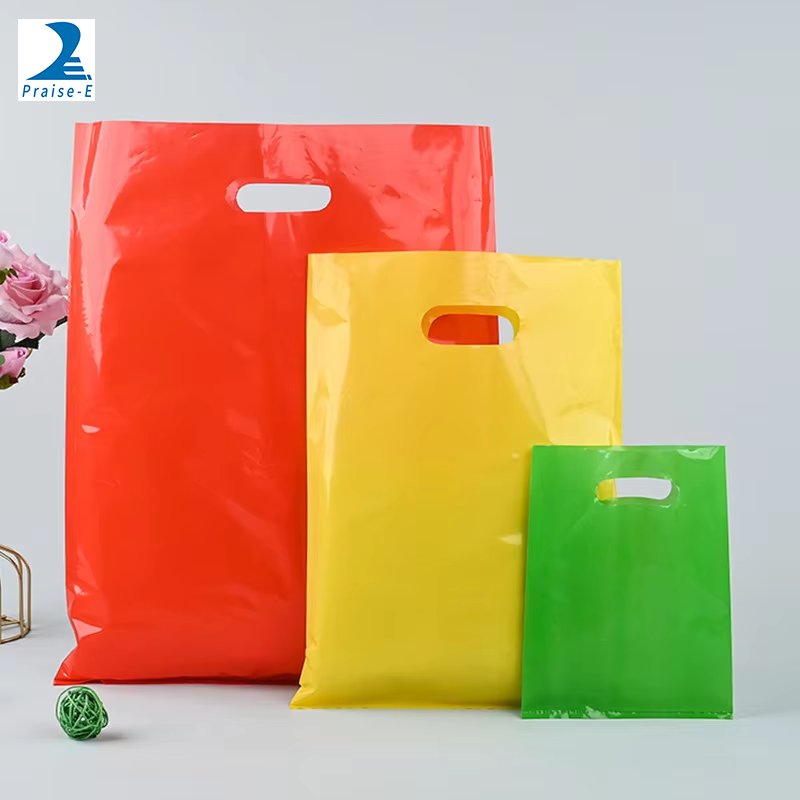 LDPE Eco-friendly black shopping bag printed bags custom logo, custom packaging bags for clothing