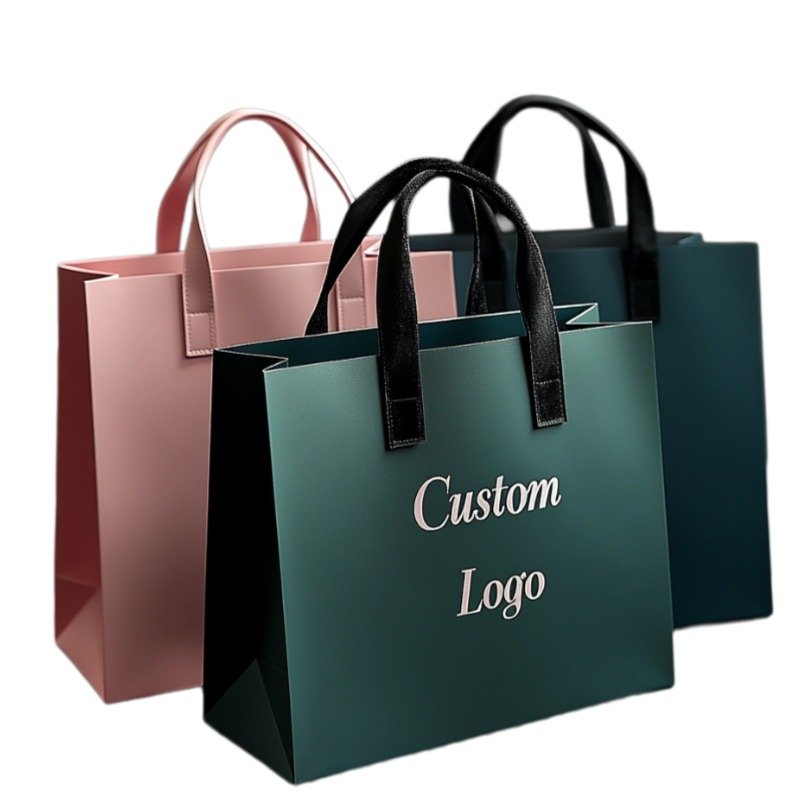 2024 Luxury Customized Branded Logo Luxury Black Paper Apparel Packaging Gift Shopping Bag Paperbag
