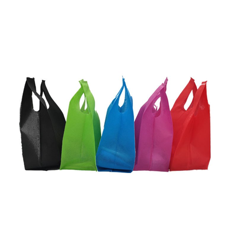 Wholesale eco Friendly gift shopping packaging vest w u cut non woven bag portable T-shirt clothes non-woven fabric bag