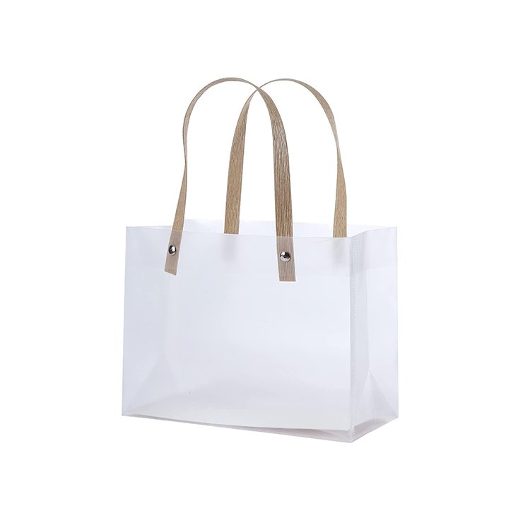 New Fashion Design Custom Paper Handle Gift PVC Bag Clear Frosted Plastic Shopping Bags for Boutique