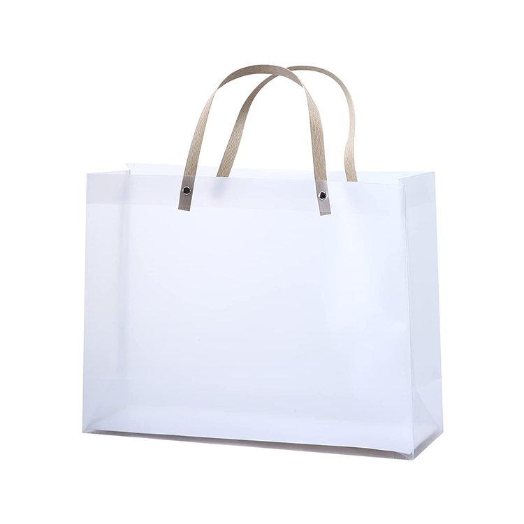 New Fashion Design Custom Paper Handle Gift PVC Bag Clear Frosted Plastic Shopping Bags for Boutique