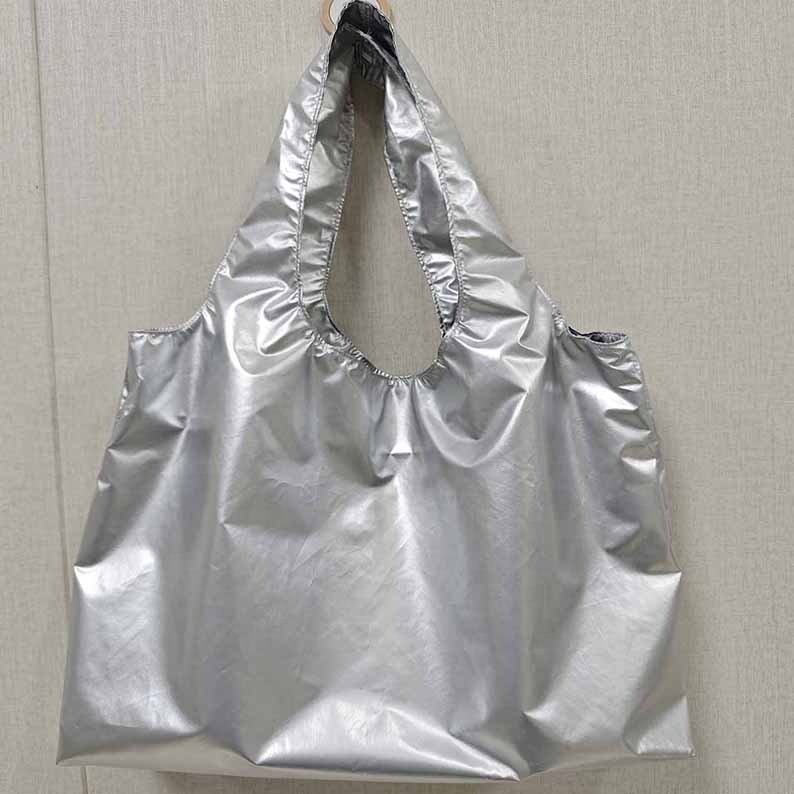 Manufacturer Direct Sale Lightweight Eco-Friendly Reusable Folding Tote Bag Custom Waterproof Metal Color Series Shopping Bags