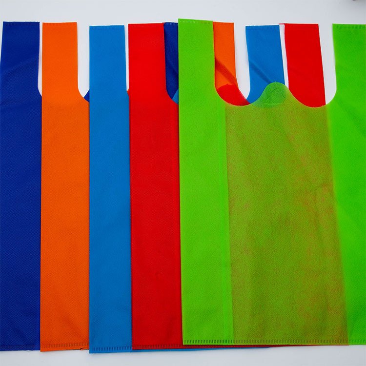 Customized Logo Non-Woven T-Shirt Shopping Bag Supermarket Grocery Bag Non-Woven Vest Shopping Bag for Grocery and More