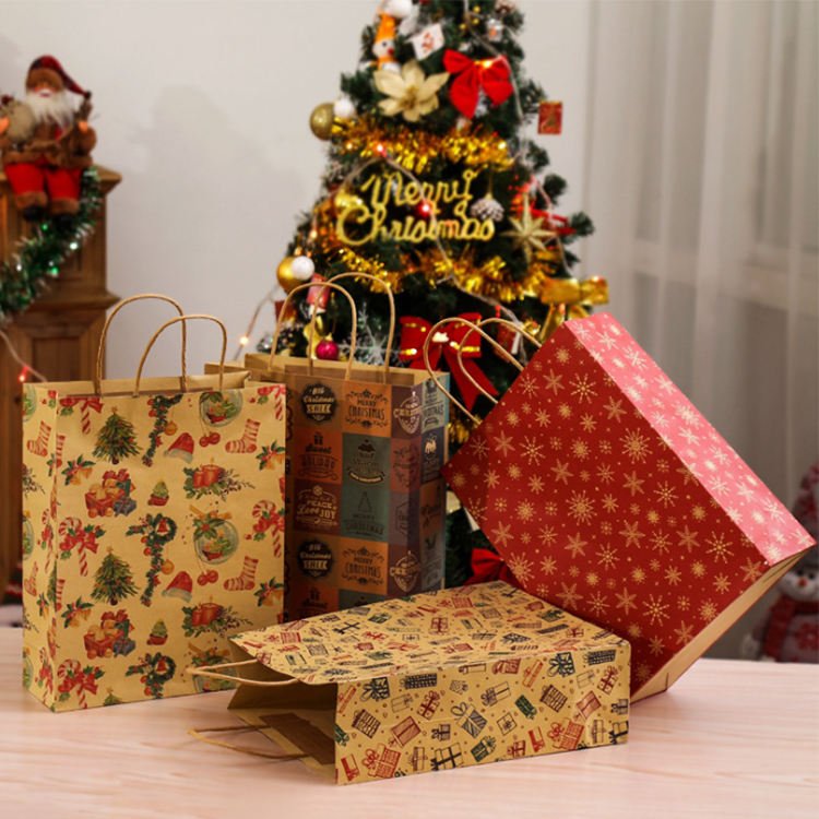 Christmas Red Brown Bolsas De Papel Custom Logo Printing Gift Candy Handle Shopping Kraft Paper Bags for Packaging