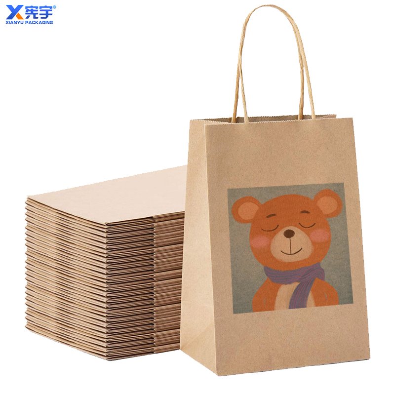 Custom logo 100pcs kraft paper shopping gift bag with handle party gift bag Clothing Packaging Shopping bag Gravure Printing