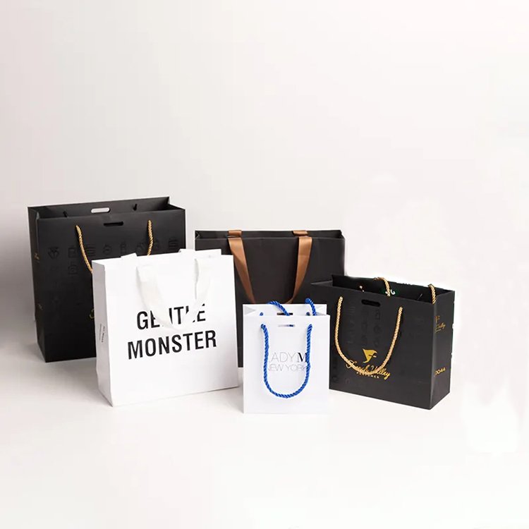 Gift Shopping Paper Bags Luxury Kraft Cardboard Custom Material Printing Black White Brown Heat Seal Art Paper Gift & Craft
