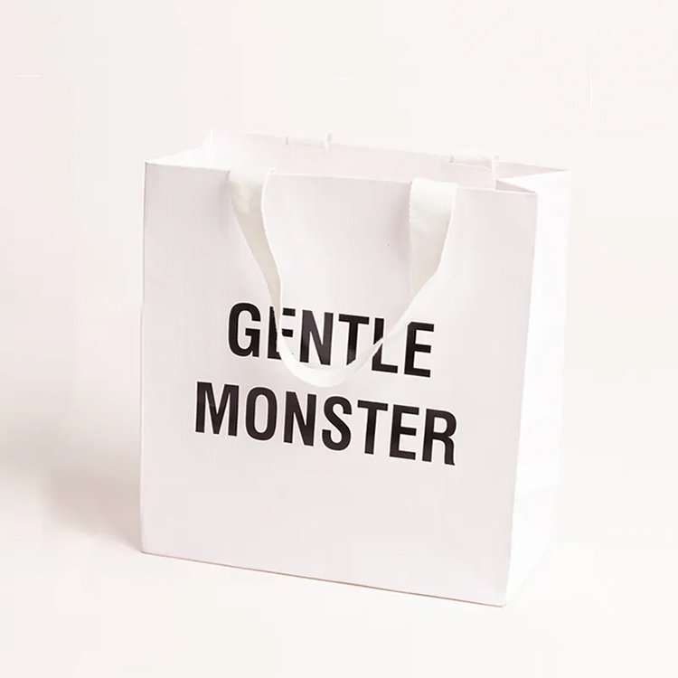 Gift Shopping Paper Bags Luxury Kraft Cardboard Custom Material Printing Black White Brown Heat Seal Art Paper Gift & Craft