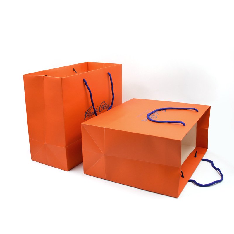 Lilang 2023 Luxury Ribbon Handle Boutique Shopping Packaging Customized Printed Euro Paper Gift Bags With Logo