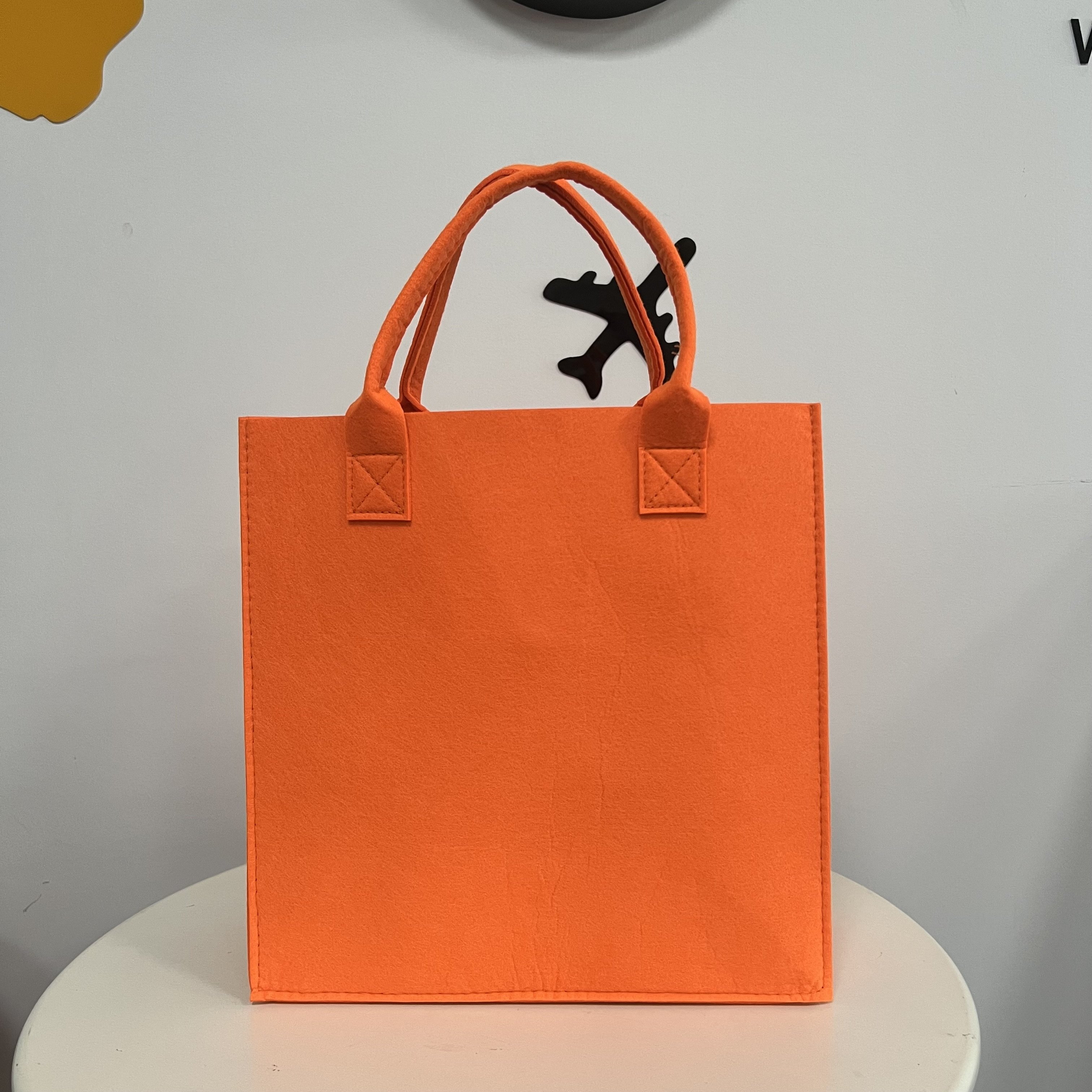 Felt Tote Bag with Customized Logo Brightly Colors Eco Friendly Large Capacity One Shoulder Felt Shopping Bag