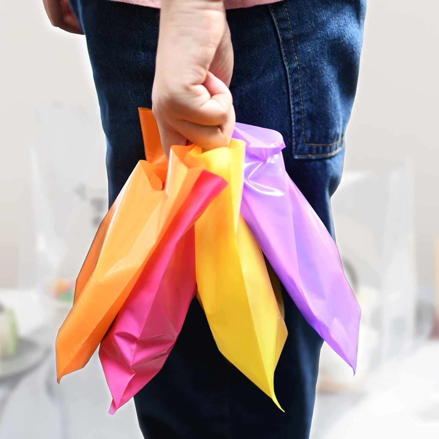 Wholesale Custom Plastic Packing Shopping Bags With Die Cut Print Logo Loot Gift Bags Plastic Packing For Kids Parties