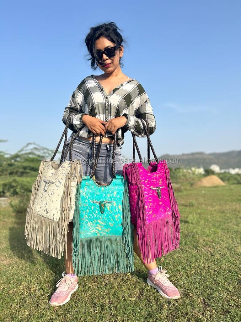 New Hot Sale Discount Hair On Metallic Cow Leather Women Underarm Tote Bags High Standard Quality Bull Skull Piece Shopping Bags