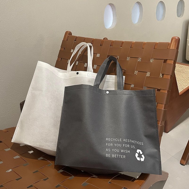 Promotional Reusable Recycle Black Gold Silver Non-Woven Shopping Bag Supermarket Non Woven Tote Bags With Custom Printed Logo