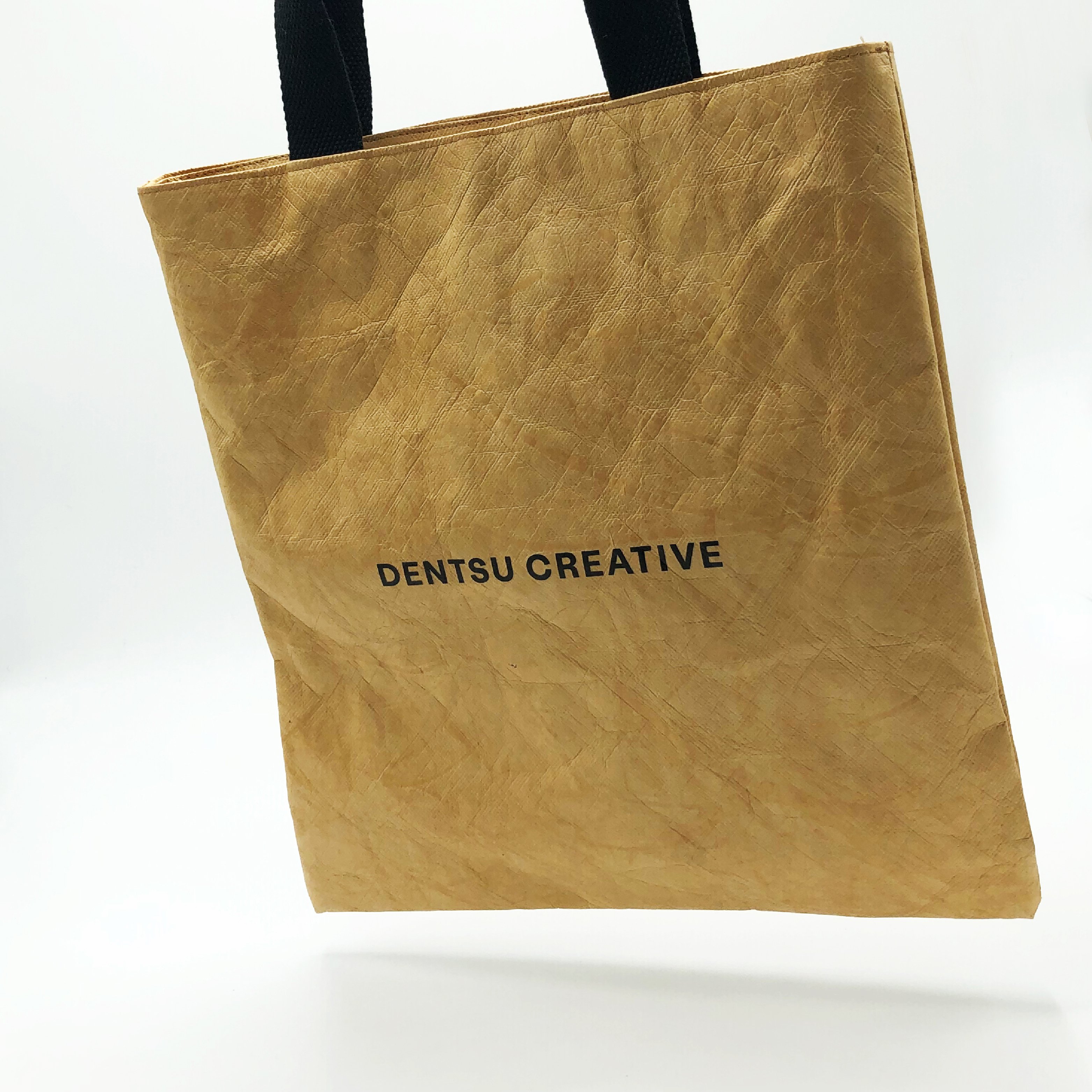 2023 hot waterproof tyvek lady shopping bag with megnet button