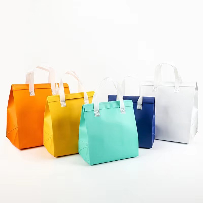Wholesale custom disposable aluminum foil cold insulation three-dimensional non-woven bag cake packaging bag