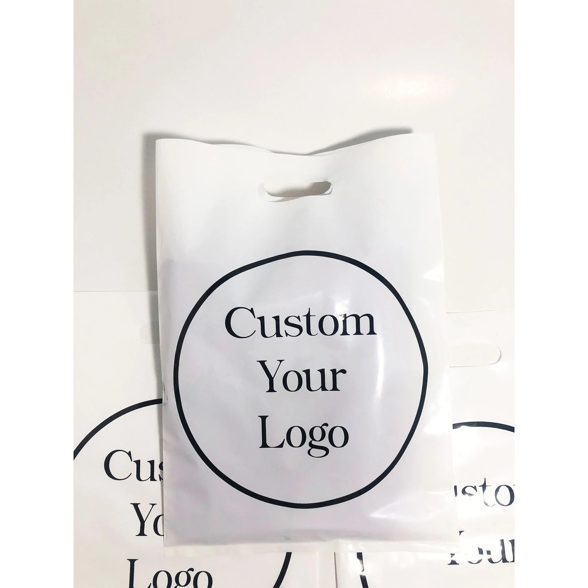 OEM Shopping Plastic Bag Custom Design Logo Printed Plastic Packaging Die Cut Handle Shopping Carry Bag