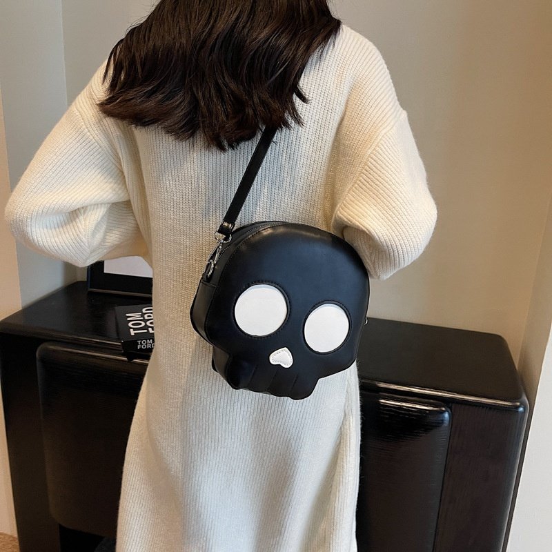 Designer Lady Shopping Bags PU Leather Chain Shoulder Skull Purses Small Style Fashion Women Skull Bag