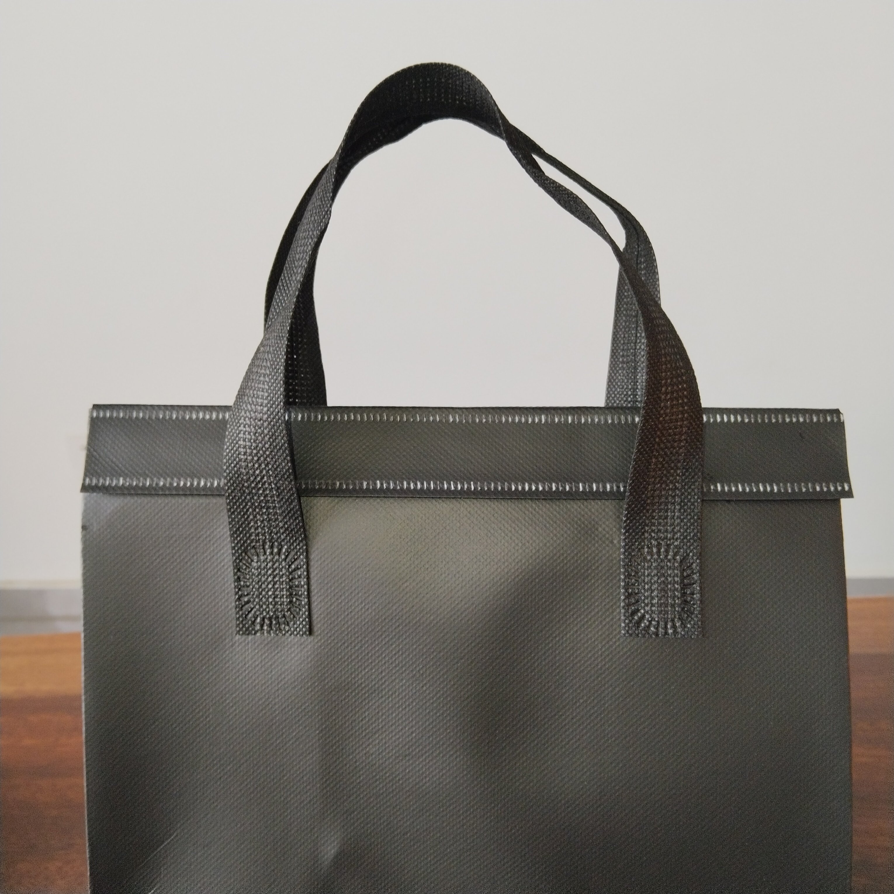Factory customized non woven bags PP non woven insulation bags with vest bag supply