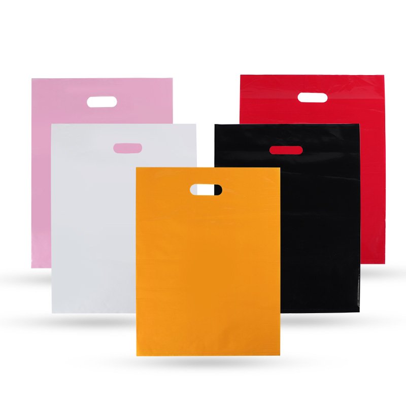 Custom Logo hot sale white plastic shopping bag for clothes/t shirt/garment packaging bag