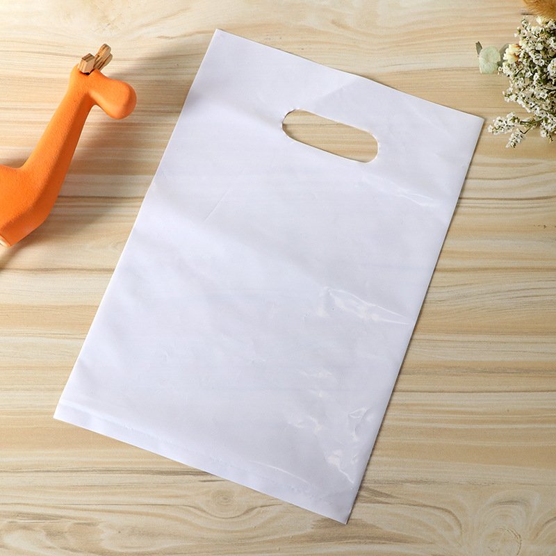 Large Quantity of Eco-Friendly Wholesale Plastic Shop Bag Luxury Design Tote Bag