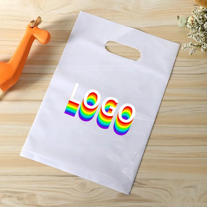 Large Quantity of Eco-Friendly Wholesale Plastic Shop Bag Luxury Design Tote Bag