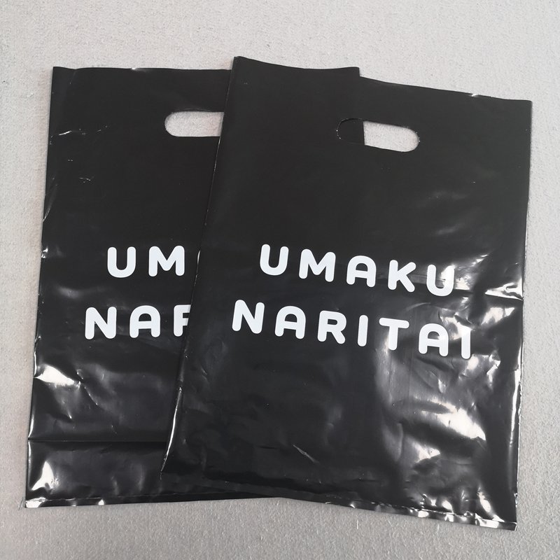 Custom Printed Logo Personalized PE ldpe Plastic Clothing Die Cut Shopping Tote Bags With Handle