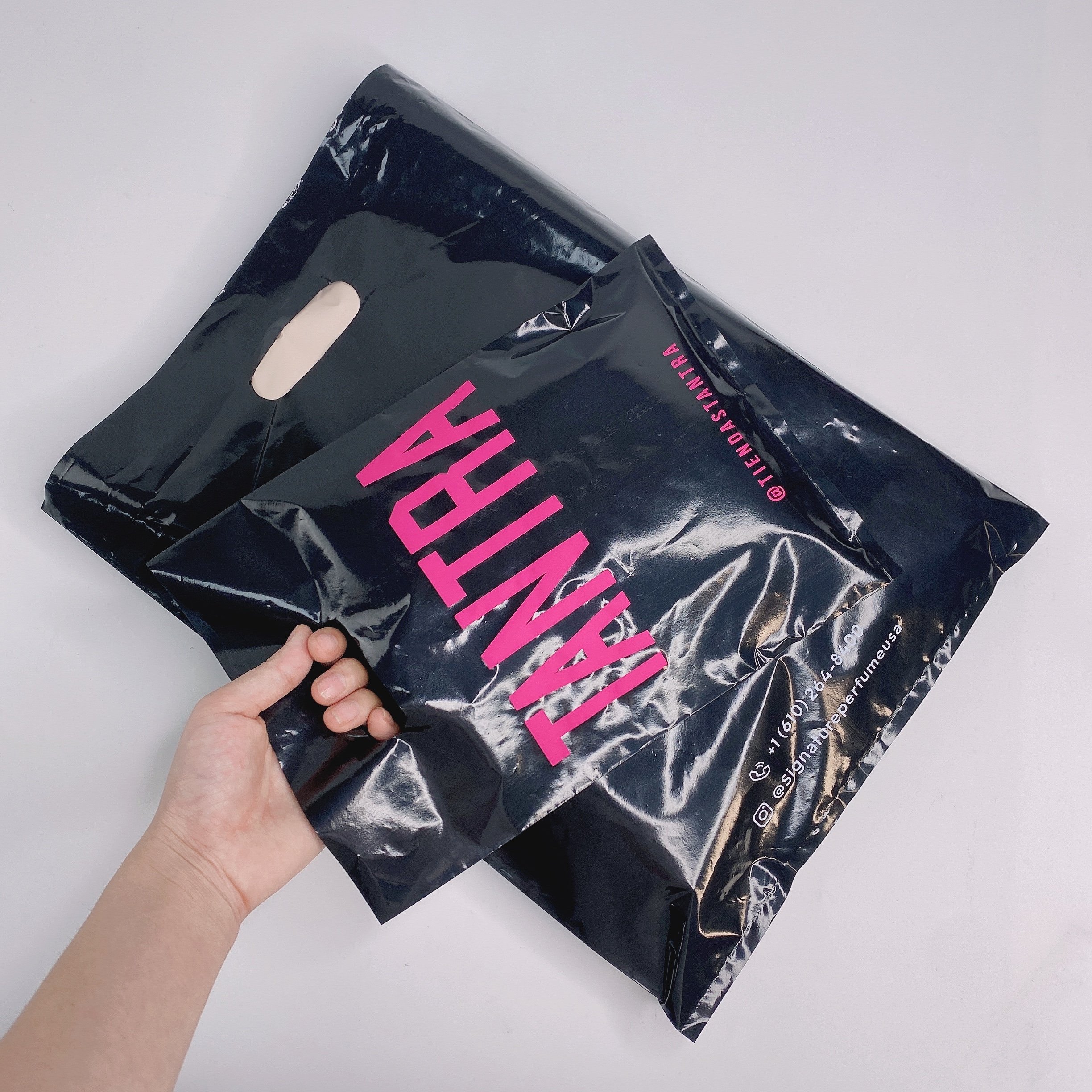 Custom Logo Die Cut Handle Plastic Shopping Bag with Screen Printing Clothing Underwear Shoes Packaging Manufacture's Carry Bag