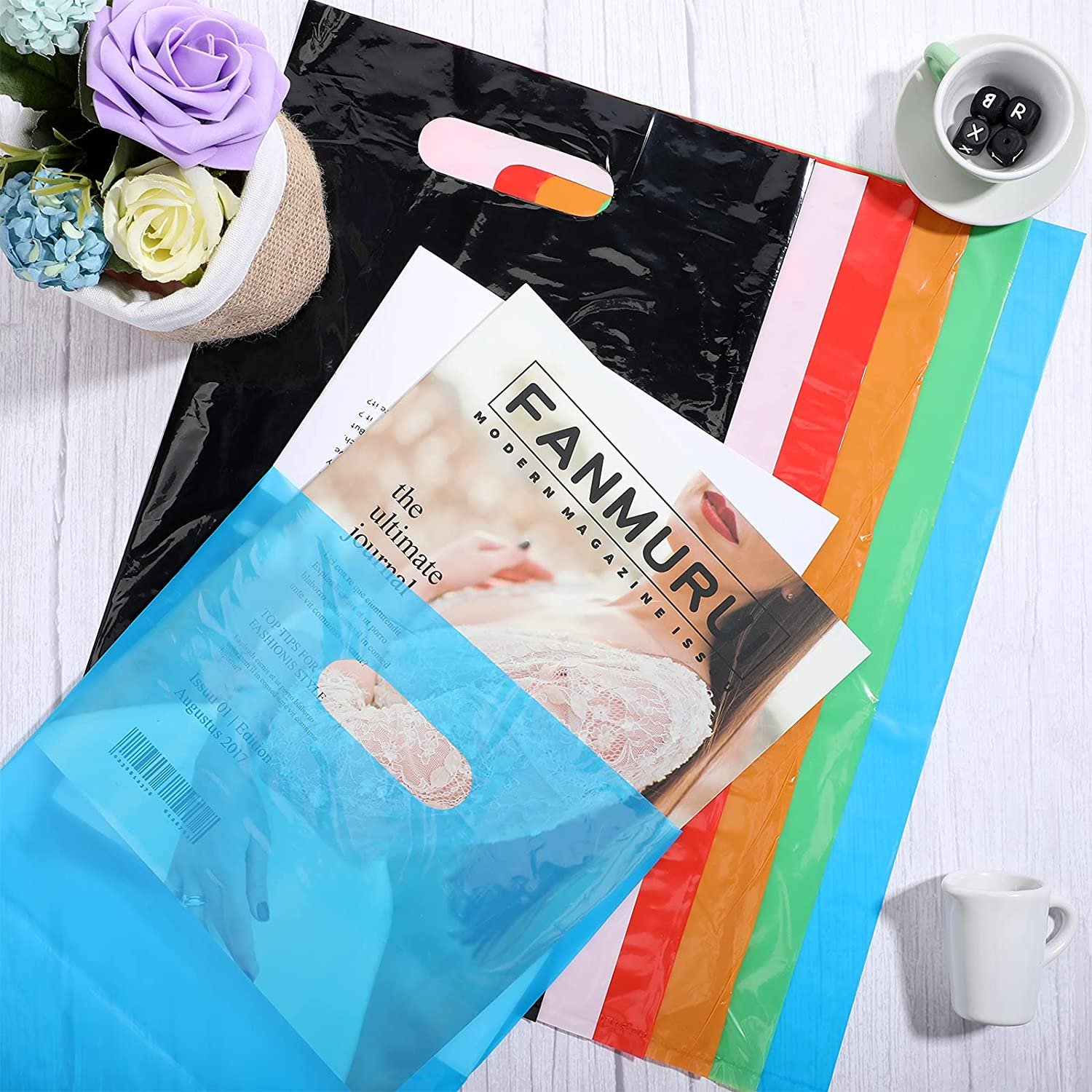 15x8.7 Inch Colorful Recyclable Merchandise Plastic Shopping Bags Die Cut Handles Heat Seal Gravure Printing Custom Orders