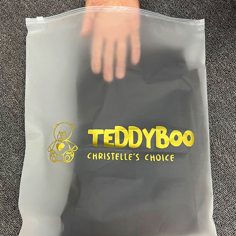 Custom Logo Luxury Clothing Bags Transparent Poly Zip Lock Packaging PE Material for Clothes & Zipper Bags Plastic Bags Packing