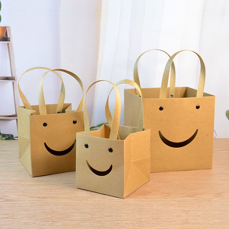 2023 Hot Selling Cartoon Christmas Gift Paper Shopping Bag With Handles