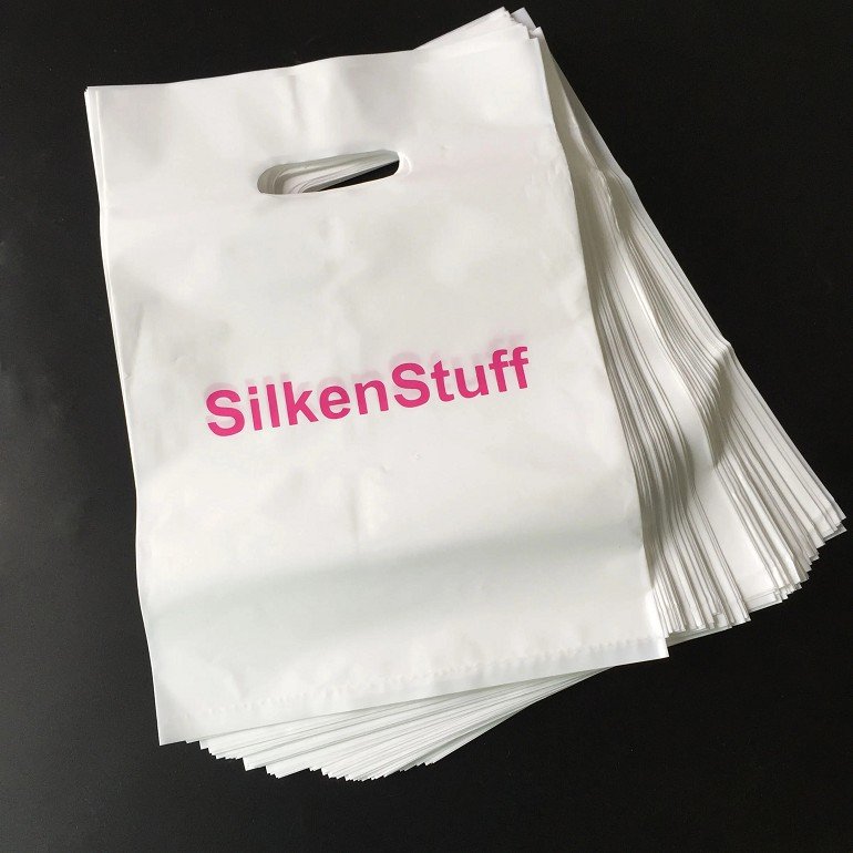 Factory Wholesale Environmental Protection Customized Printing Pe Die-cut Plastic Shopping Bag Handle Tote Bag