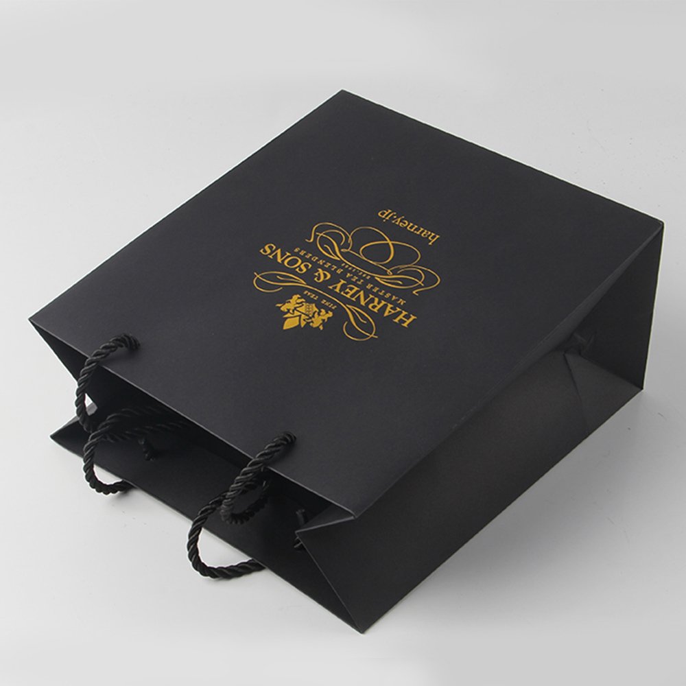 Luxury Brand Shopping Boutique Recycle Kraft Paper Gift Packaging Bags With Your Own Custom Logo