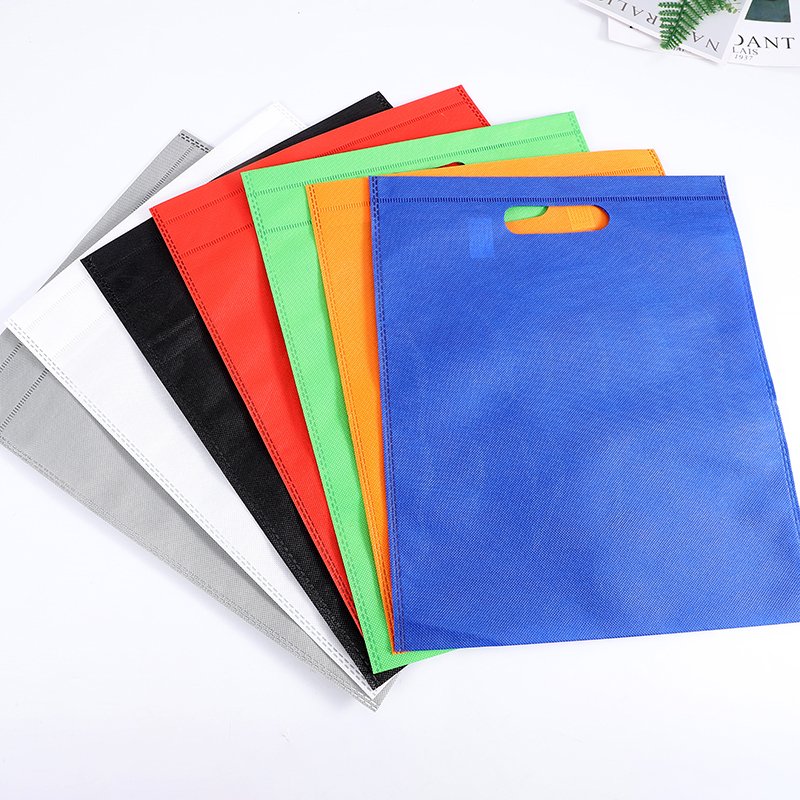CHENGBAI Modern Eco-Friendly Reusable Custom Logo D Die Cut Non Woven Tote Shopping Bag for Daily Life Gifts and Promotions
