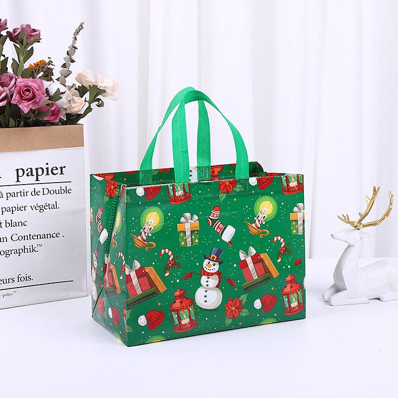 Luxury Gift Custom Print Laminated Foldable christmas bags for gift Christmas Gift Pp Woven Shopping Bags With Logo