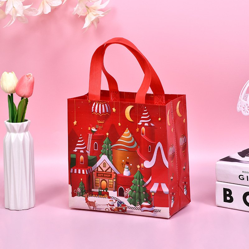 Luxury Gift Custom Print Laminated Foldable christmas bags for gift Christmas Gift Pp Woven Shopping Bags With Logo